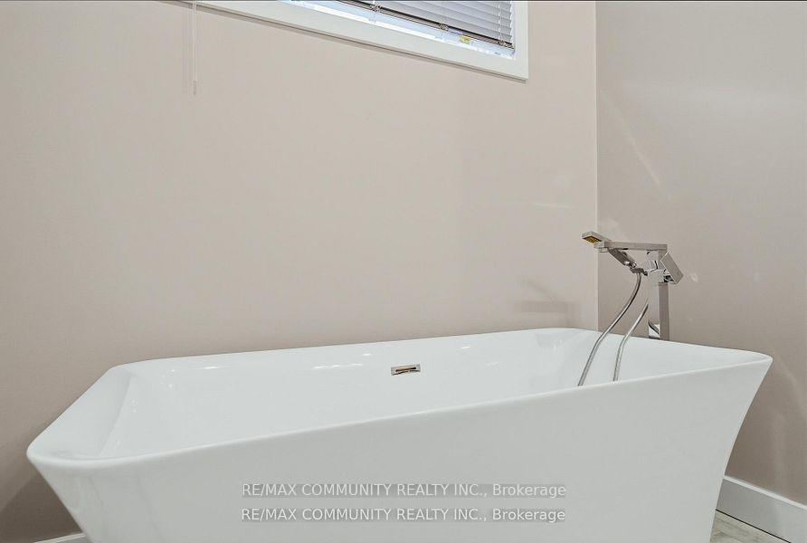 Photo 24 of 52 Potter Drive, Loyalist, Odessa — HOMEH