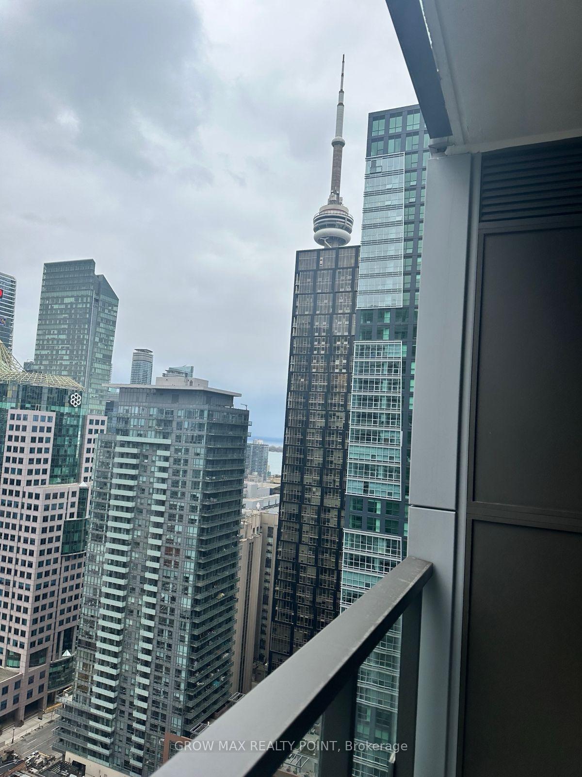 Photo 6 of Unit 3409, 8 Widmer Street NW, Toronto, Waterfront Communities — HOMEH