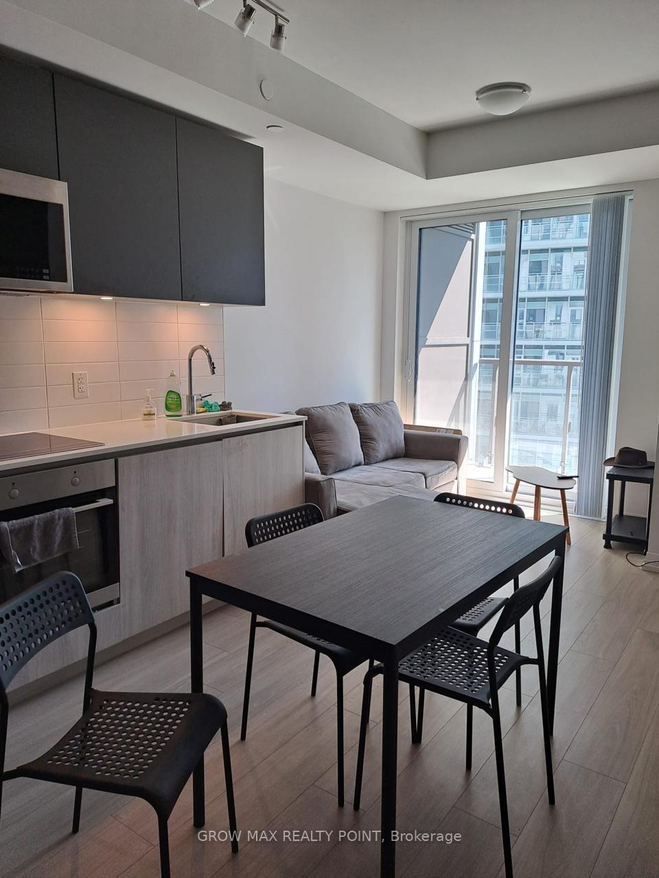 Photo 12 of Unit 3409, 8 Widmer Street NW, Toronto, Waterfront Communities — HOMEH