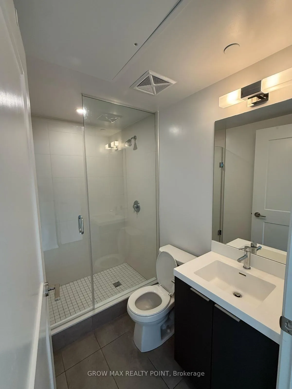 Photo 19 of Unit 3409, 8 Widmer Street NW, Toronto, Waterfront Communities — HOMEH