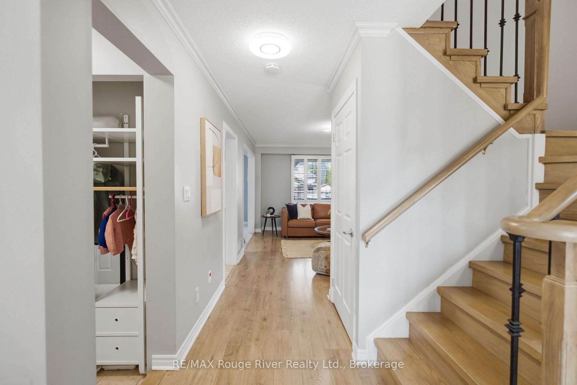 Photo 3 of 2125 Scottscraig Drive, Oshawa, Kedron — HOMEH