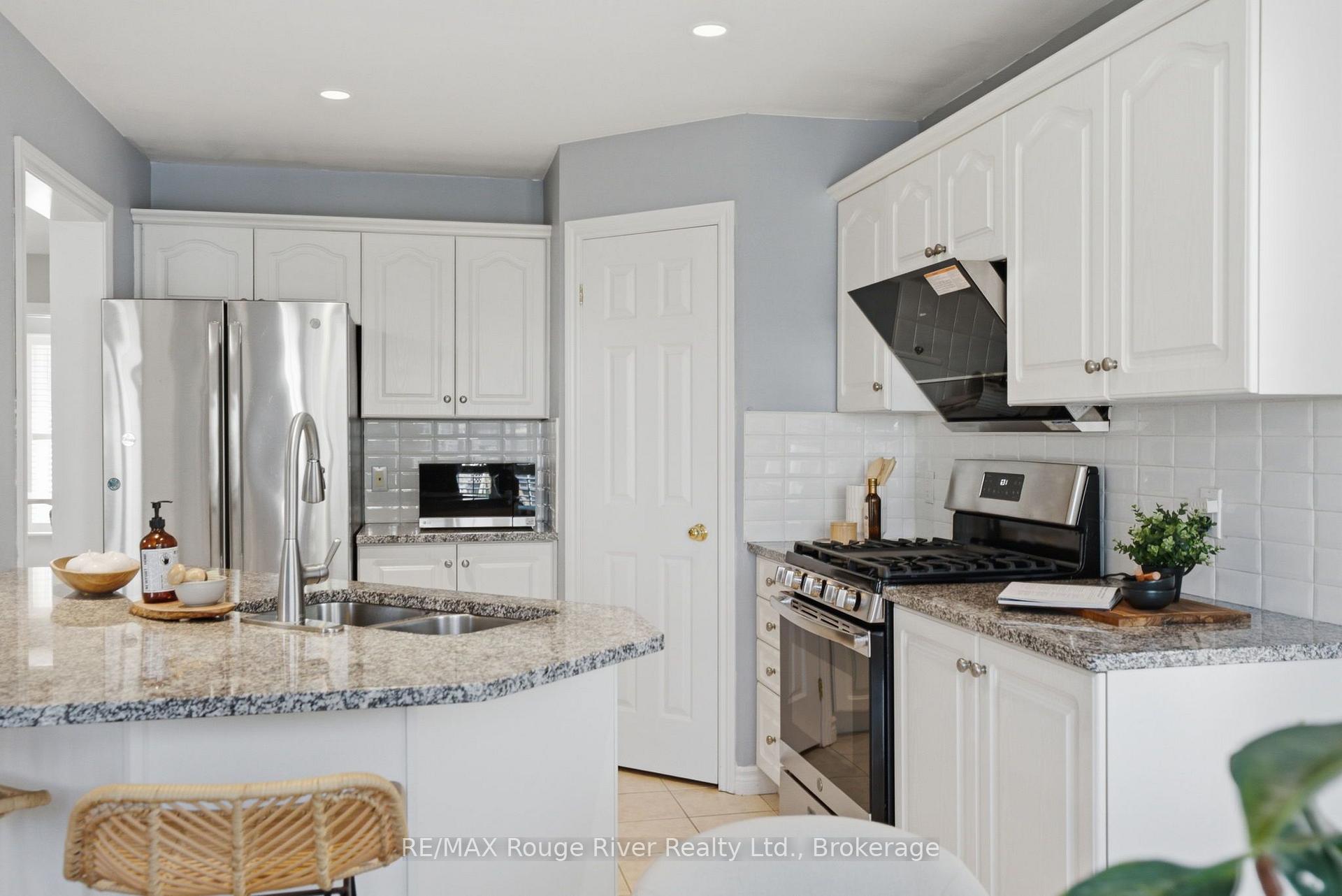 Photo 15 of 2125 Scottscraig Drive, Oshawa, Kedron — HOMEH