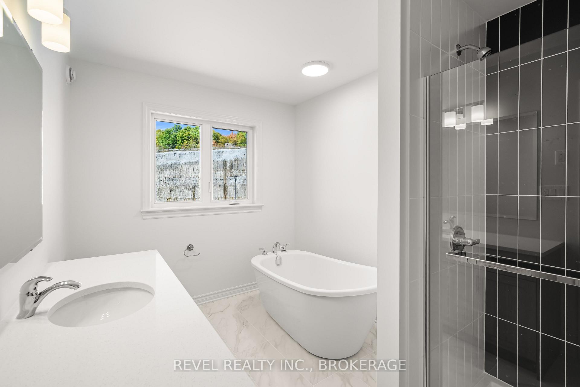 Photo 15 of 332 Dockside Drive, Kingston, Kingston East (Incl Barret Crt) — HOMEH
