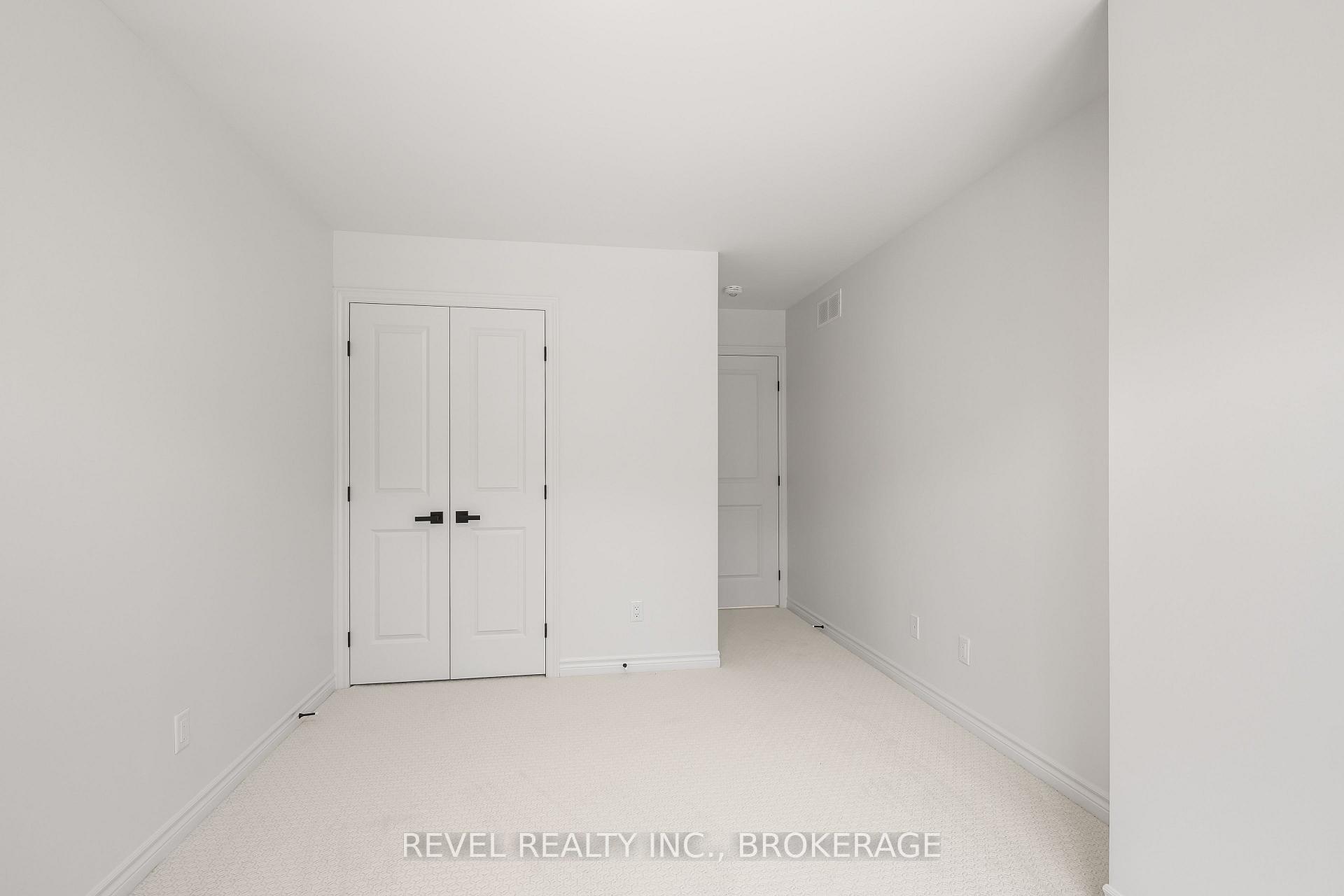 Photo 21 of 332 Dockside Drive, Kingston, Kingston East (Incl Barret Crt) — HOMEH