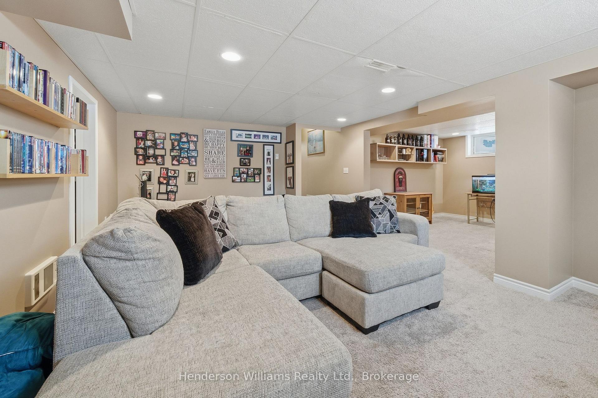 Photo 28 of 42 Forchuk Crescent, Quinte West, Trenton Ward — HOMEH