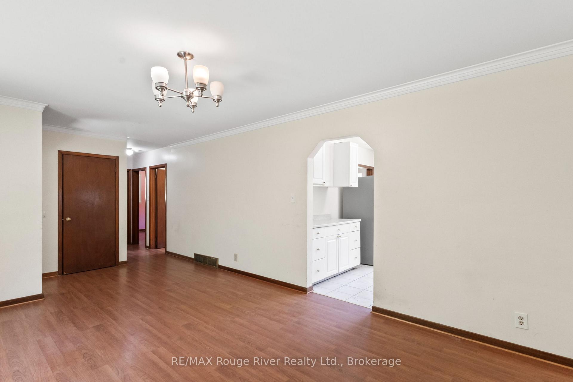 Photo 8 of 3403 Holt Road, Clarington, Bowmanville — HOMEH