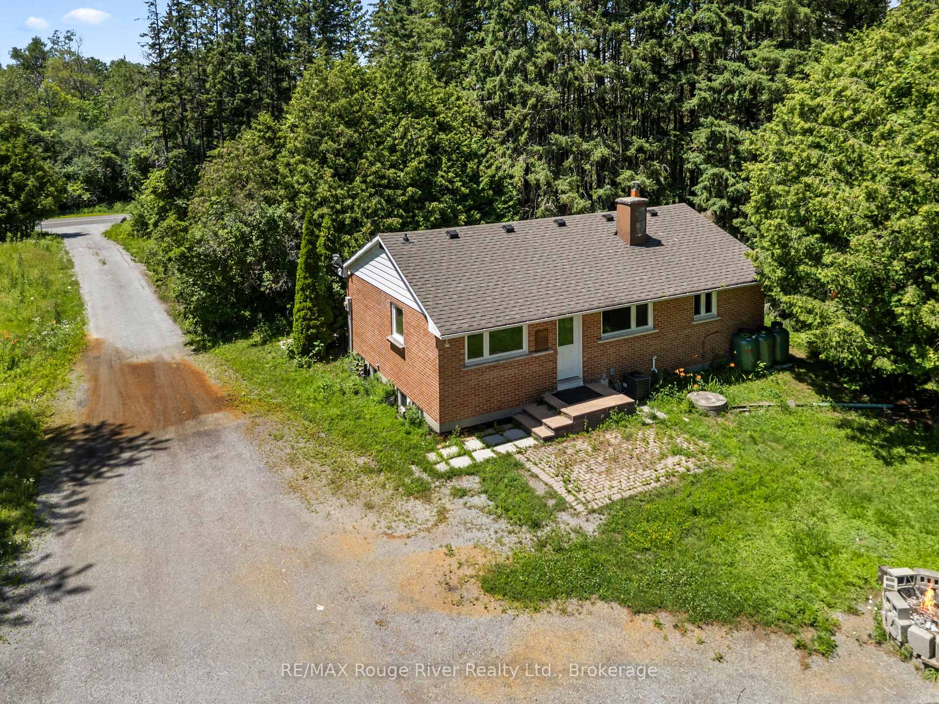 Photo 1 of 3403 Holt Road, Clarington, Bowmanville — HOMEH