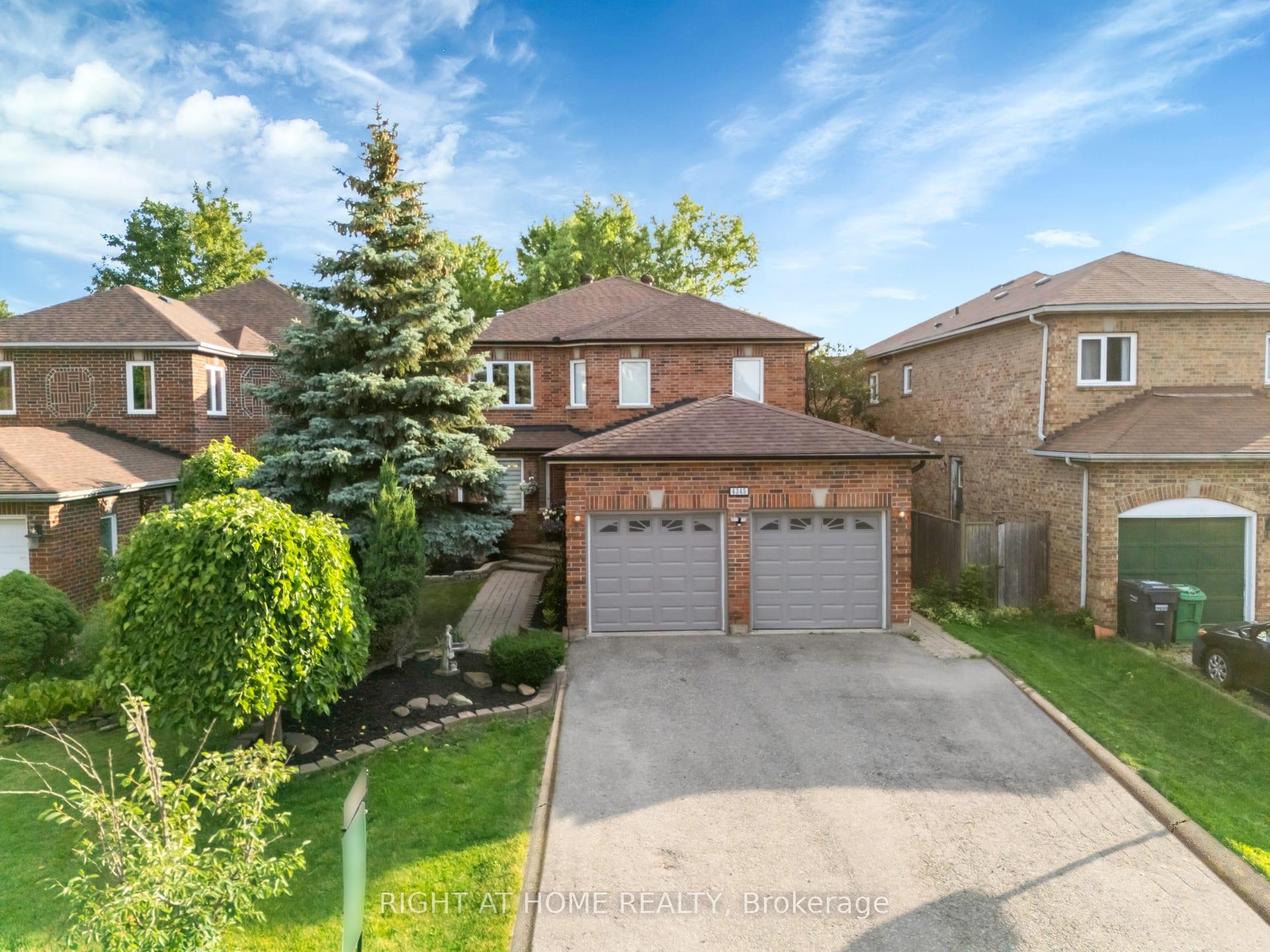 Photo 2 of 4345 Romfield Crescent, Mississauga, Central Erin Mills — HOMEH