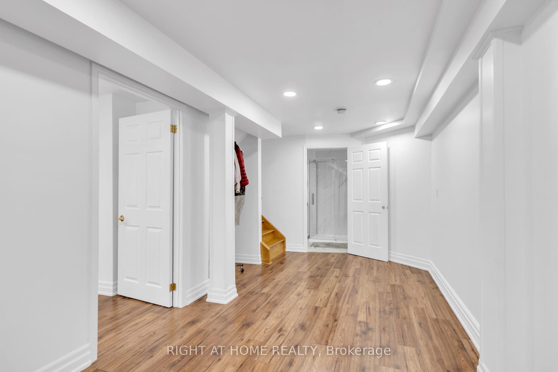 Photo 20 of 4345 Romfield Crescent, Mississauga, Central Erin Mills — HOMEH