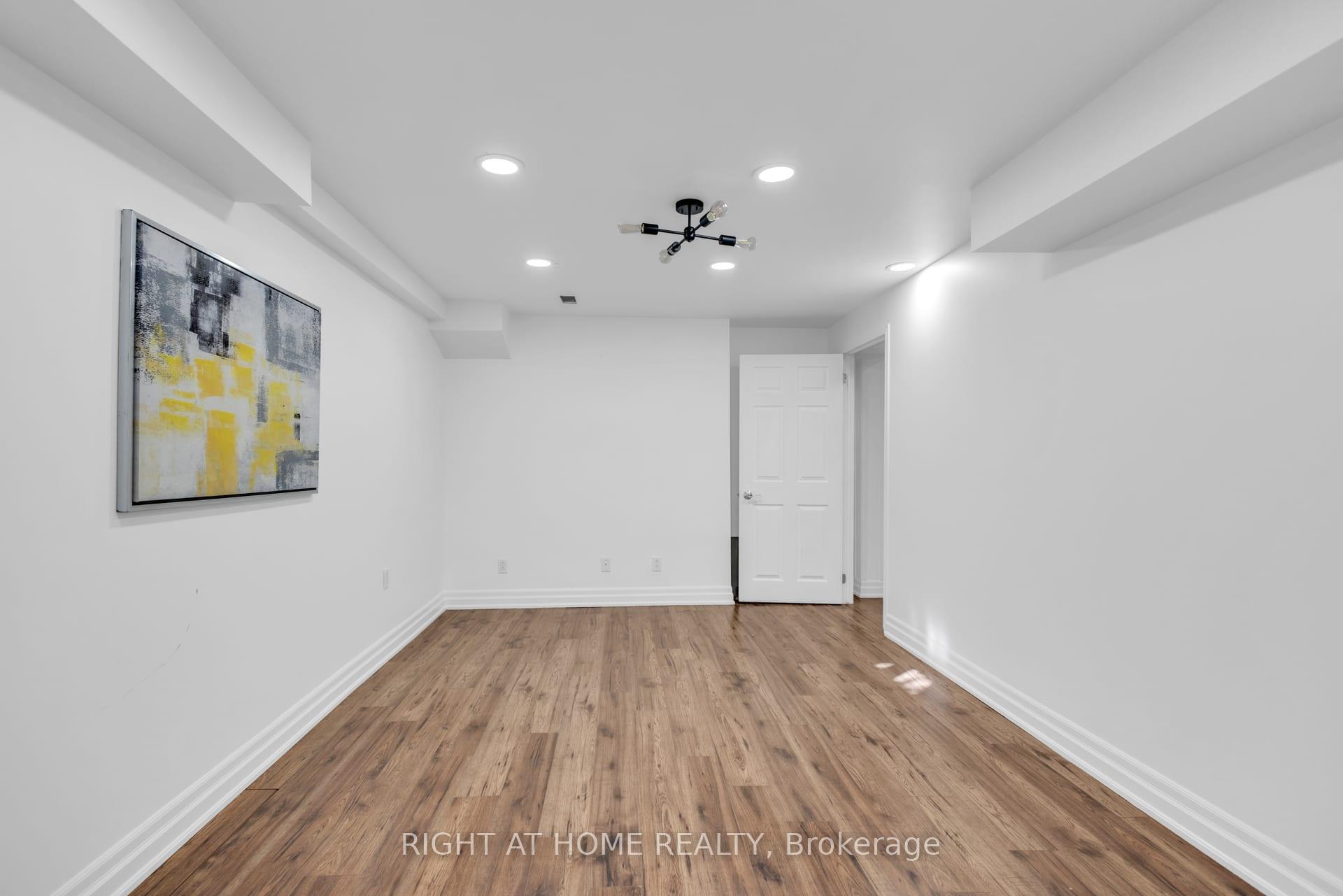 Photo 27 of 4345 Romfield Crescent, Mississauga, Central Erin Mills — HOMEH