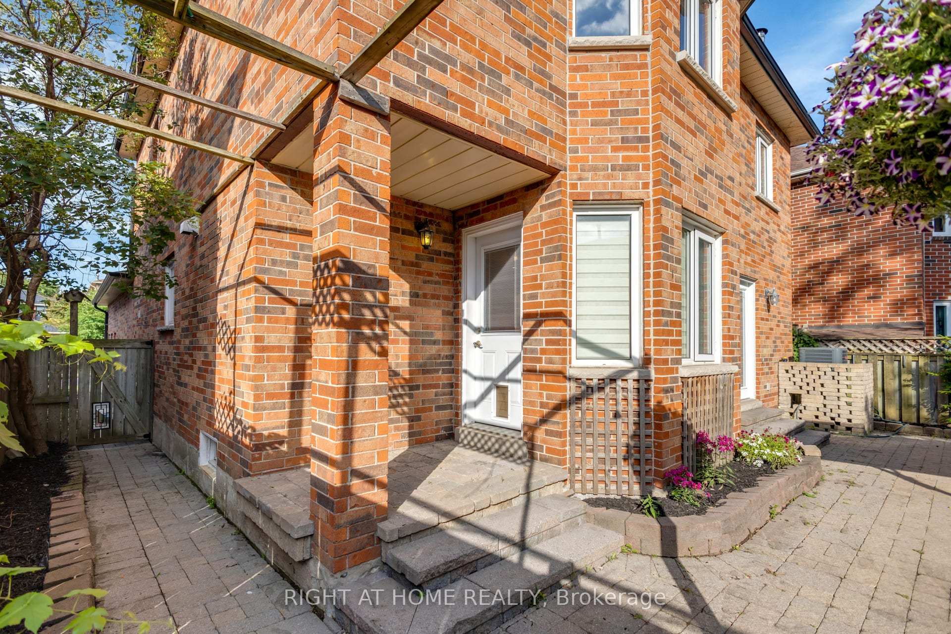 Photo 32 of 4345 Romfield Crescent, Mississauga, Central Erin Mills — HOMEH