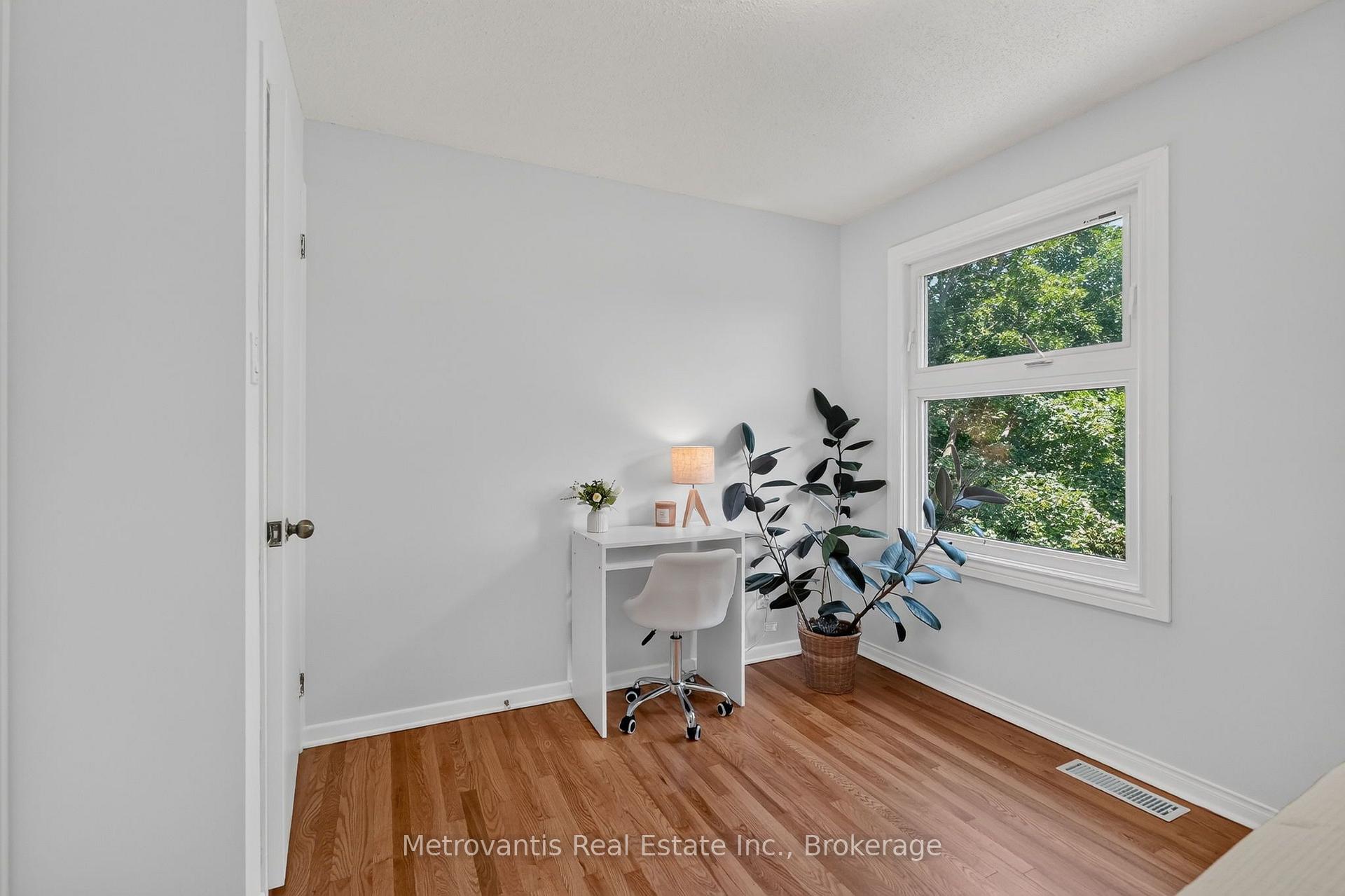 Photo 33 of 607 Laverendrye Drive, Ottawa, Beacon Hill North — HOMEH