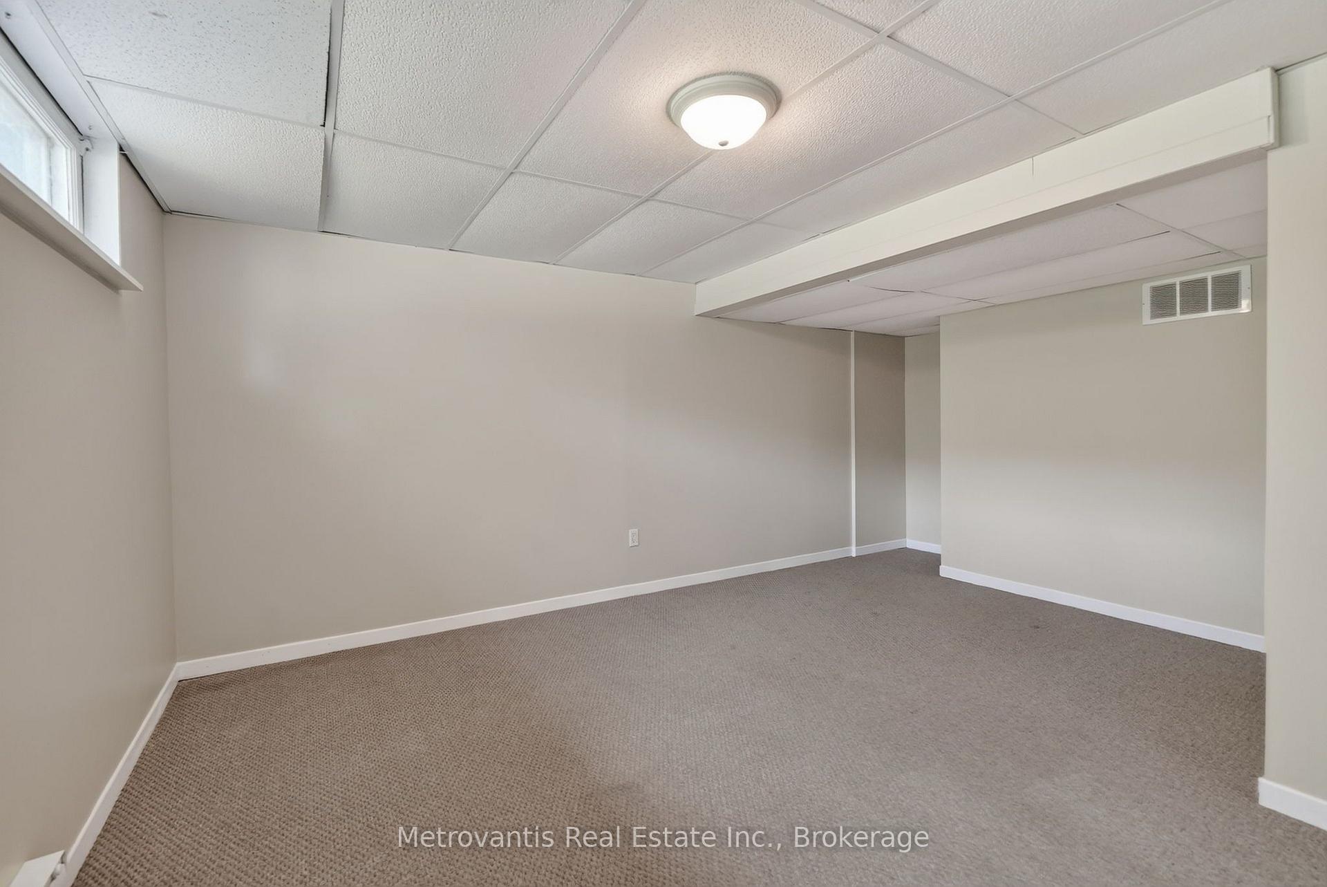 Photo 37 of 607 Laverendrye Drive, Ottawa, Beacon Hill North — HOMEH