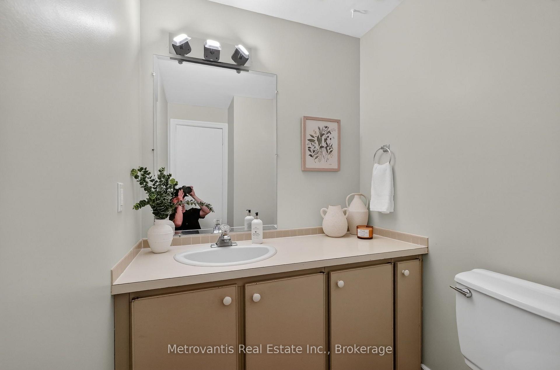 Photo 38 of 607 Laverendrye Drive, Ottawa, Beacon Hill North — HOMEH