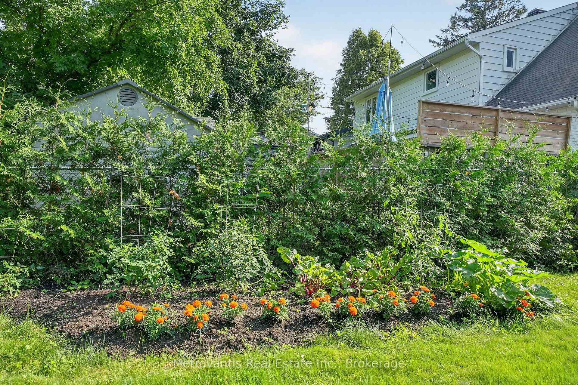 Photo 43 of 607 Laverendrye Drive, Ottawa, Beacon Hill North — HOMEH