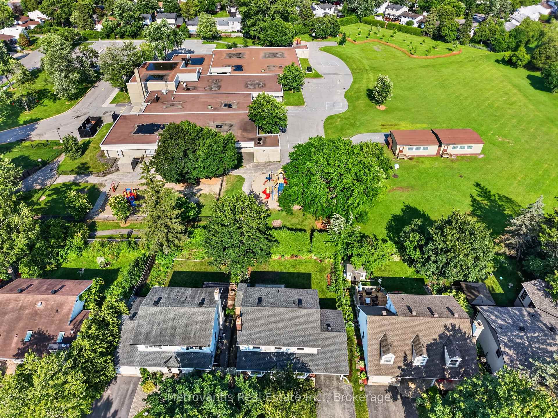 Photo 47 of 607 Laverendrye Drive, Ottawa, Beacon Hill North — HOMEH