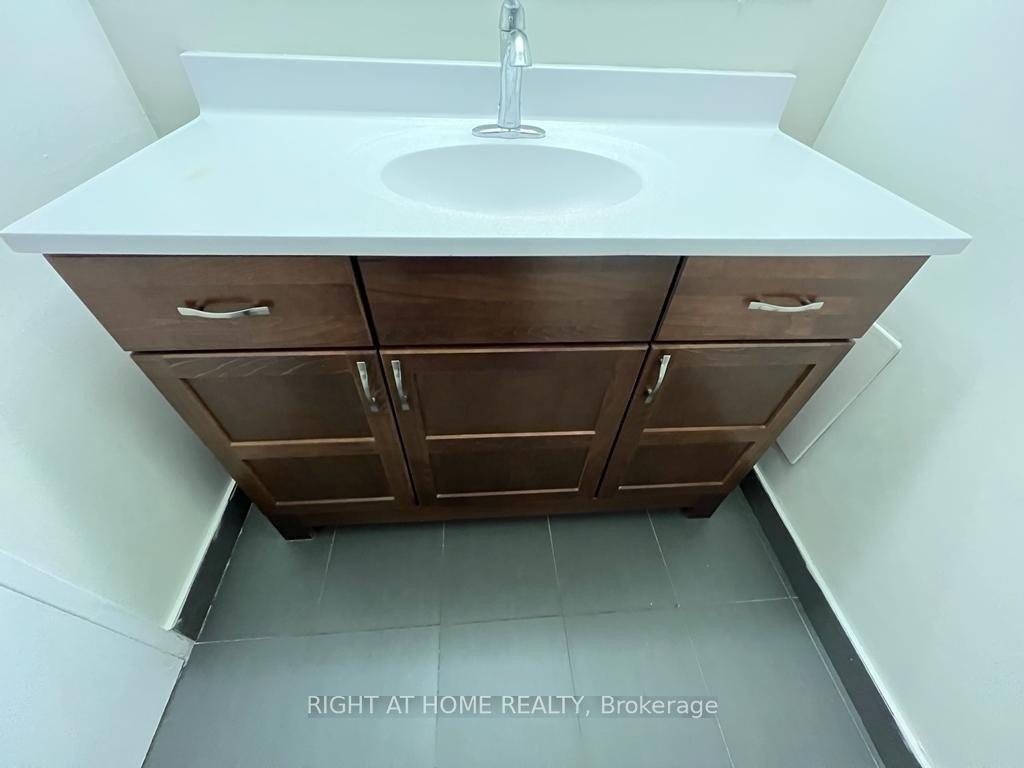 Photo 14 of Unit 3202, 3650 Kaneff Crescent, Mississauga, Mississauga Valleys — HOMEH