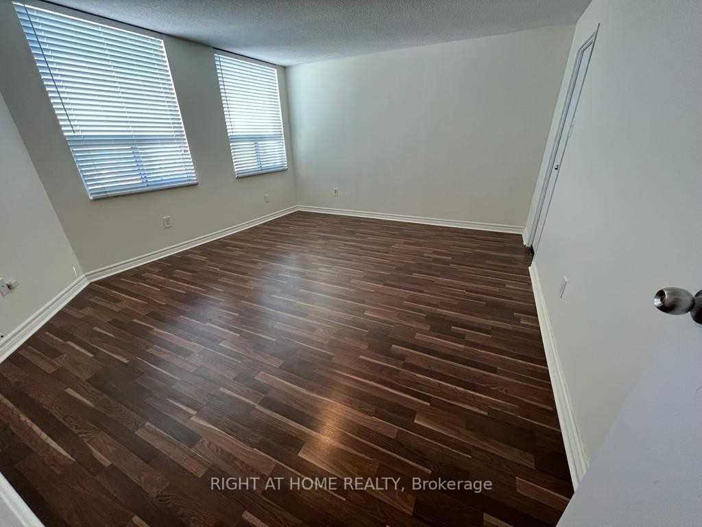 Photo 15 of Unit 3202, 3650 Kaneff Crescent, Mississauga, Mississauga Valleys — HOMEH