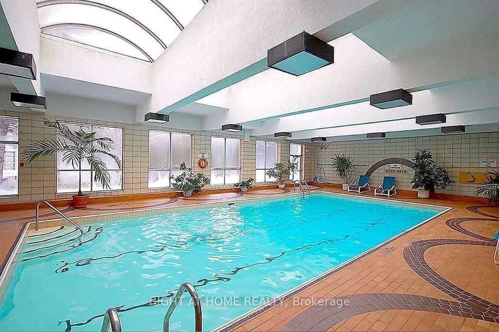 Photo 18 of Unit 3202, 3650 Kaneff Crescent, Mississauga, Mississauga Valleys — HOMEH