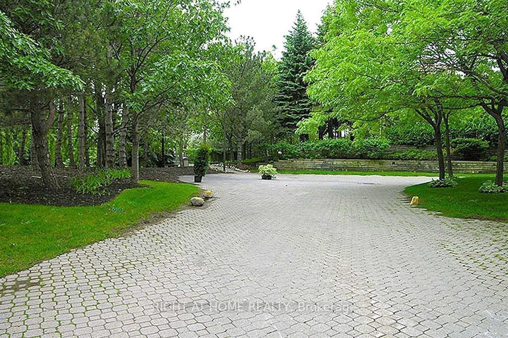 Photo 22 of Unit 3202, 3650 Kaneff Crescent, Mississauga, Mississauga Valleys — HOMEH