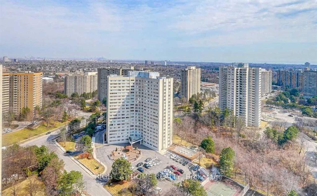 Photo 26 of Unit 3202, 3650 Kaneff Crescent, Mississauga, Mississauga Valleys — HOMEH