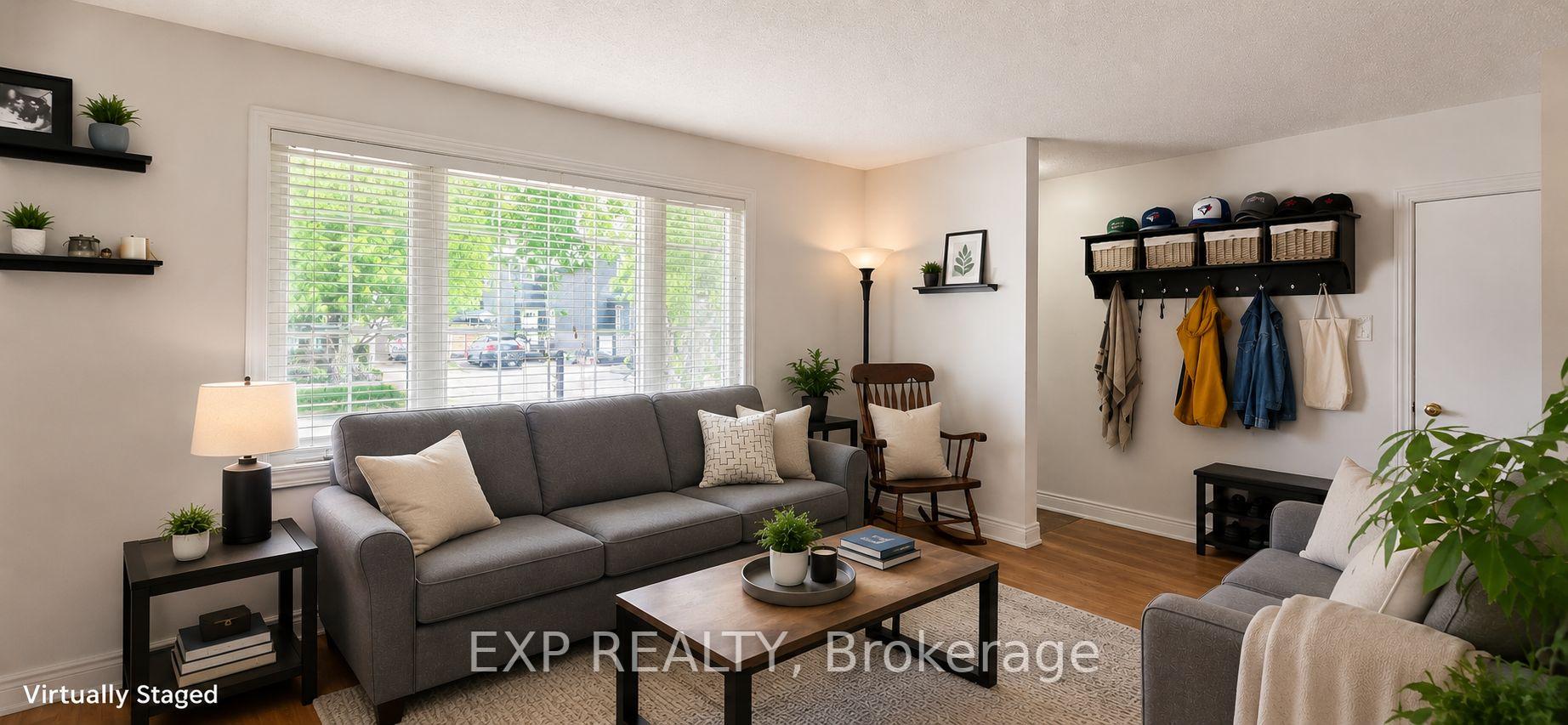 Photo 2 of 32 Guest Street, Brampton, Downtown Brampton — HOMEH