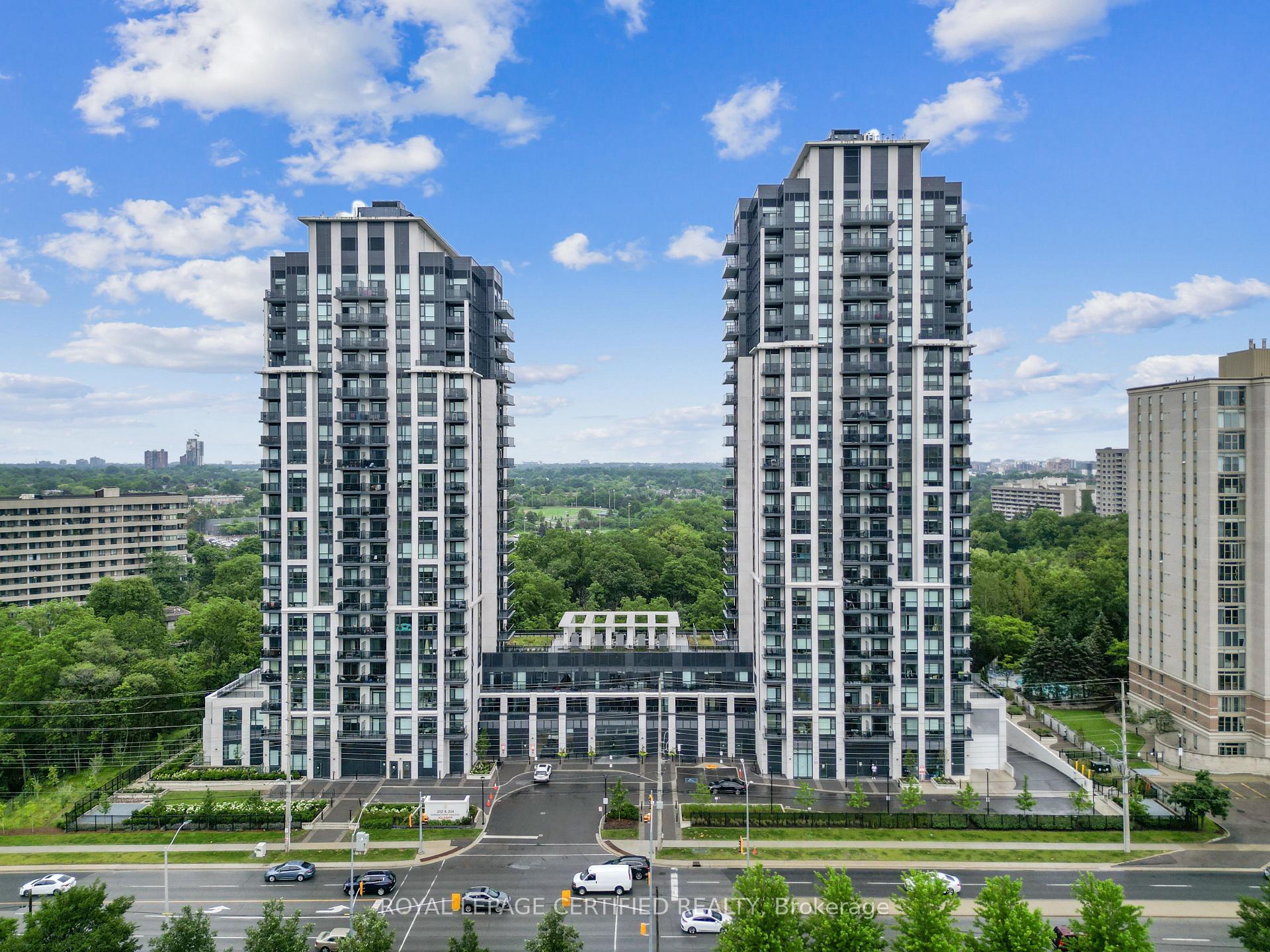 Photo 2 of Unit 1803, 202 Burnhamthorpe Road E, Mississauga, City Centre — HOMEH