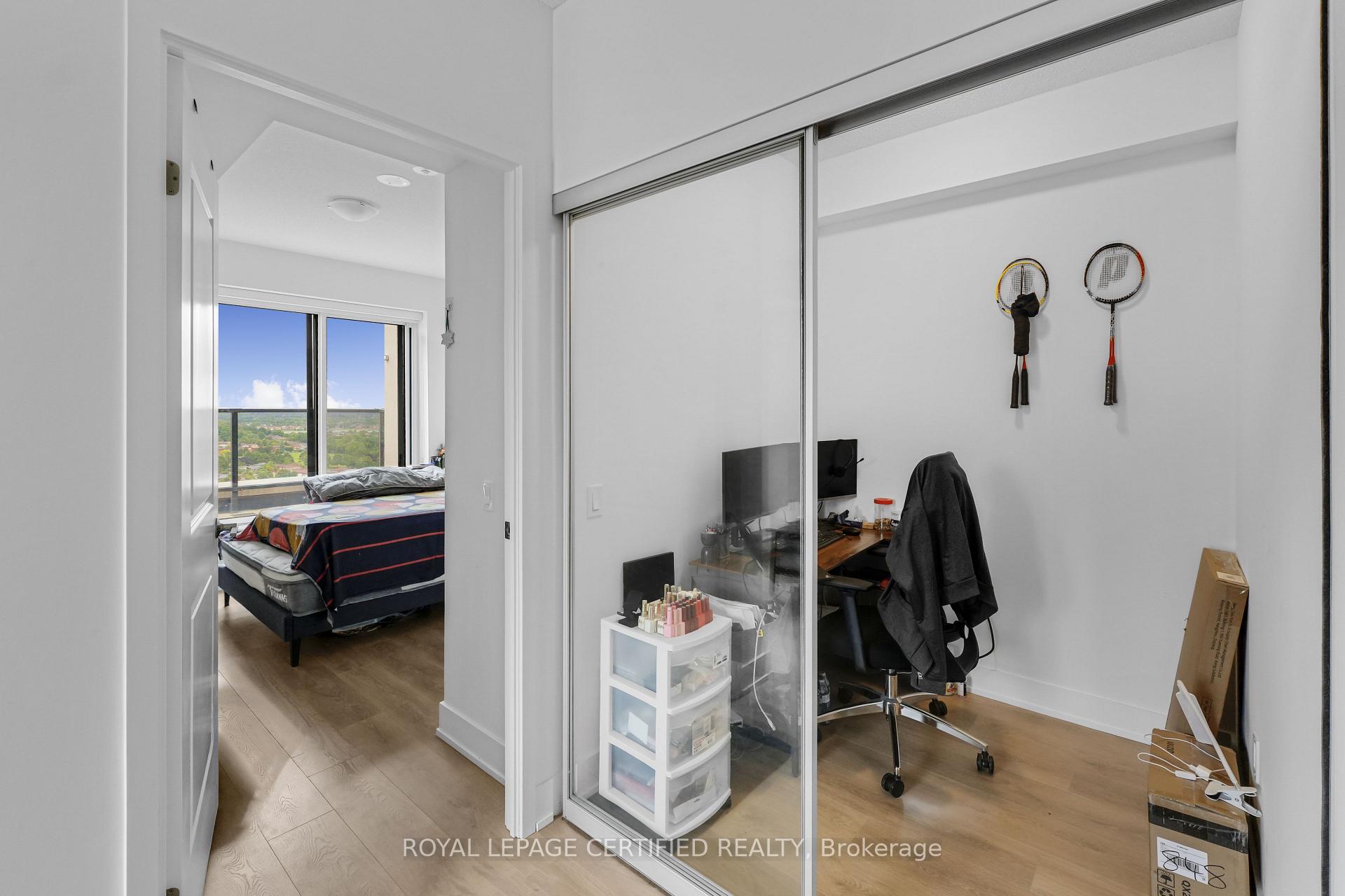 Photo 12 of Unit 1803, 202 Burnhamthorpe Road E, Mississauga, City Centre — HOMEH