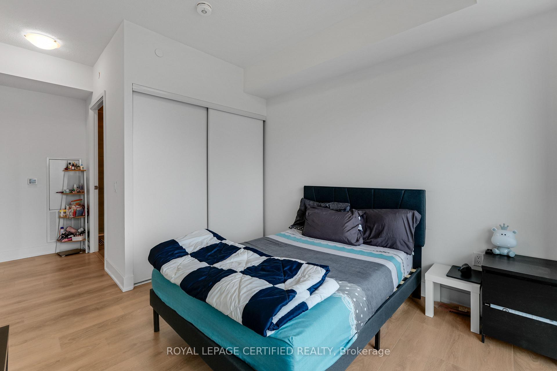 Photo 15 of Unit 1803, 202 Burnhamthorpe Road E, Mississauga, City Centre — HOMEH