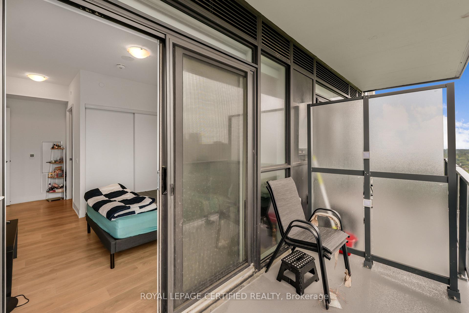 Photo 18 of Unit 1803, 202 Burnhamthorpe Road E, Mississauga, City Centre — HOMEH