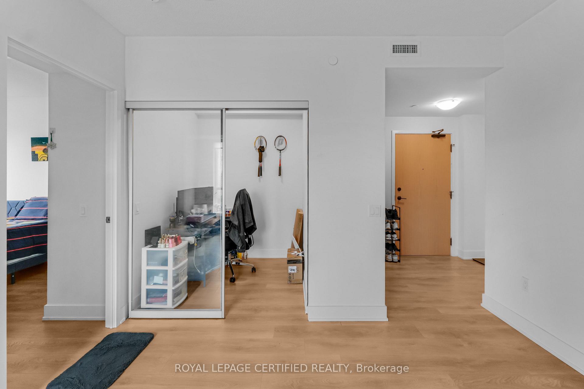 Photo 23 of Unit 1803, 202 Burnhamthorpe Road E, Mississauga, City Centre — HOMEH
