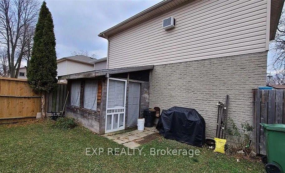 Photo 2 of 1324 Copperfield Place, Out of Area — HOMEH