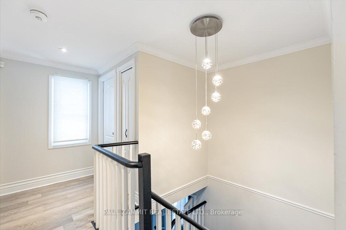 Photo 17 of 210 Bayview Fairways Drive, Markham, Bayview Fairway-Bayview Country Club Estates — HOMEH