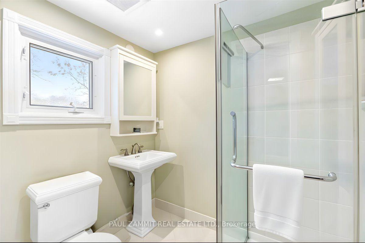 Photo 21 of 210 Bayview Fairways Drive, Markham, Bayview Fairway-Bayview Country Club Estates — HOMEH