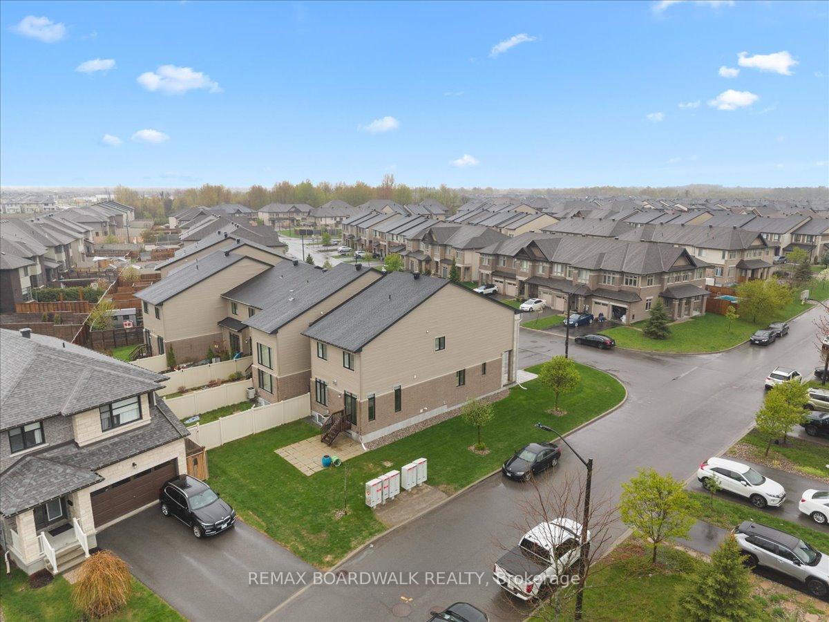 Photo 49 of 638 Guernsey Place, Ottawa, Riverside South/Gloucester Glen — HOMEH