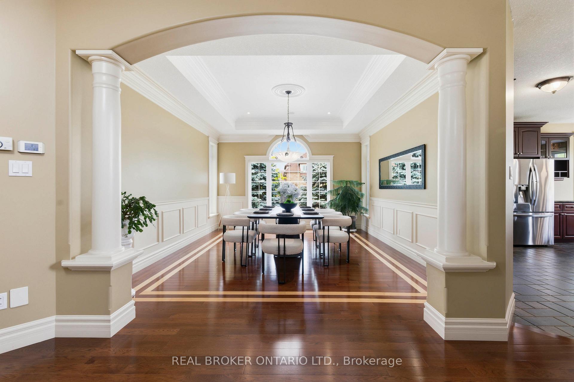 Photo 10 of 114 Pennsylvania Crescent, Kitchener, Pioneer Tower West — HOMEH