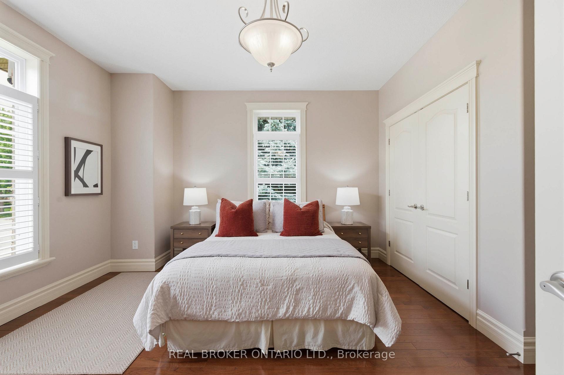 Photo 18 of 114 Pennsylvania Crescent, Kitchener, Pioneer Tower West — HOMEH