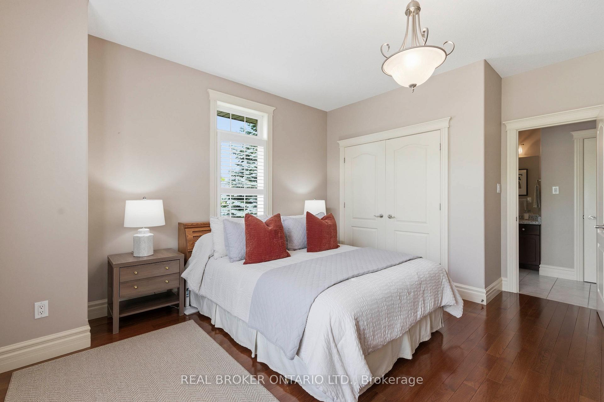 Photo 19 of 114 Pennsylvania Crescent, Kitchener, Pioneer Tower West — HOMEH