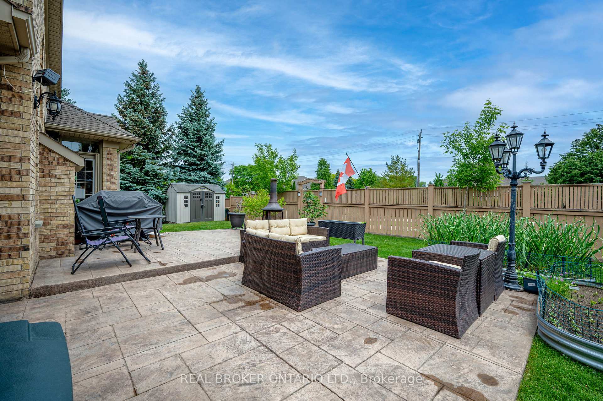 Photo 29 of 114 Pennsylvania Crescent, Kitchener, Pioneer Tower West — HOMEH