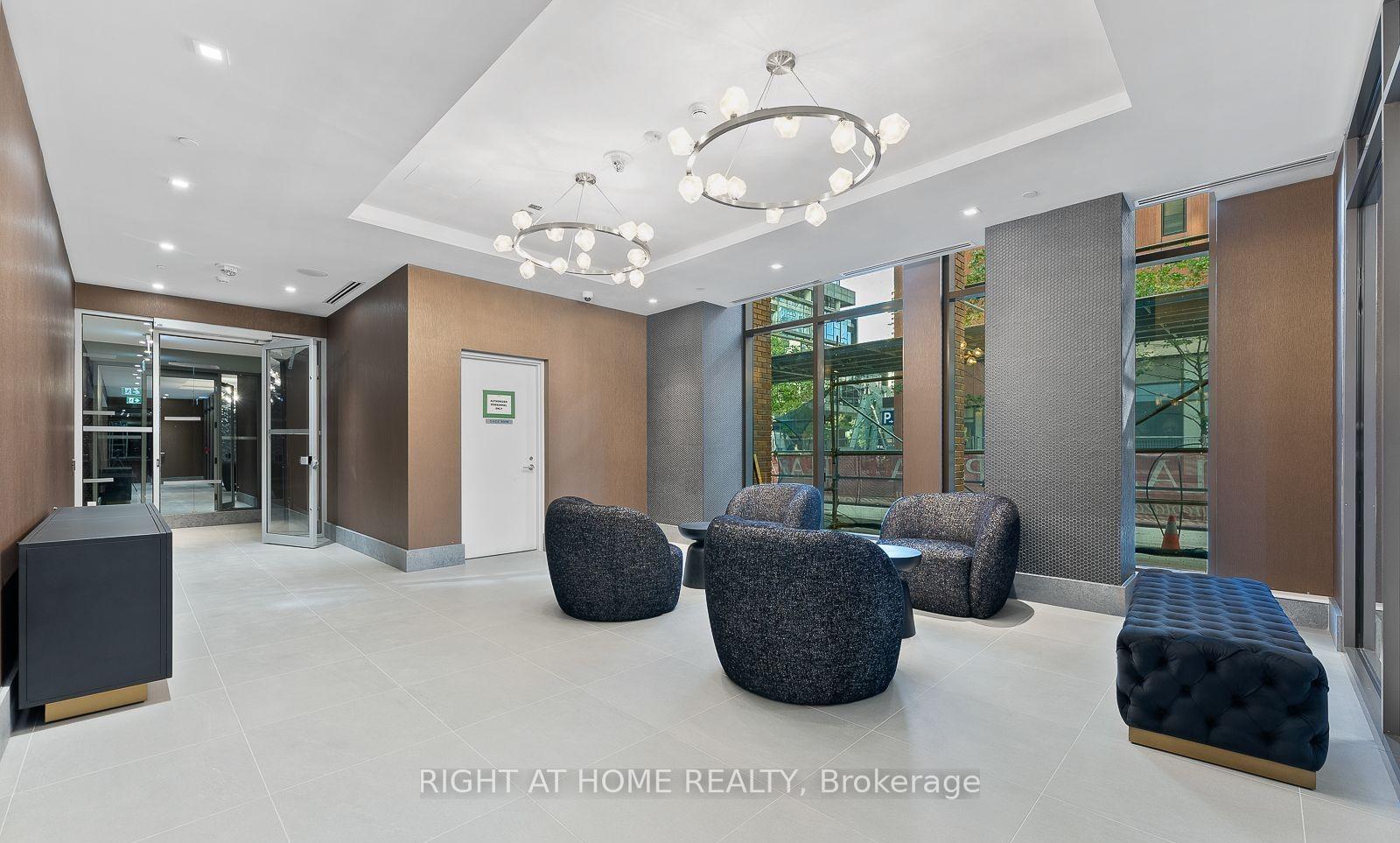Photo 3 of Unit 3720, 28 Widmer Street, Toronto, Waterfront Communities — HOMEH