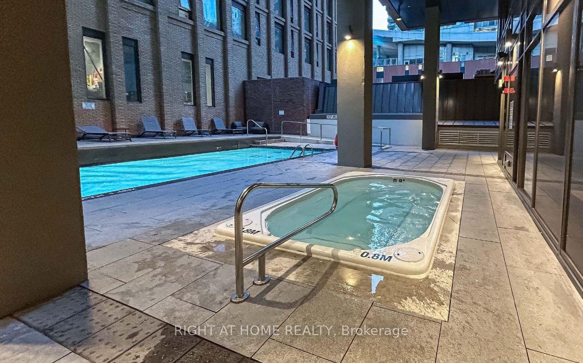 Photo 20 of Unit 3720, 28 Widmer Street, Toronto, Waterfront Communities — HOMEH