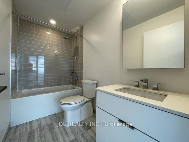 Photo 9 of Unit 1505, 25 Richmond Street E, Toronto, Church-Yonge Corridor — HOMEH