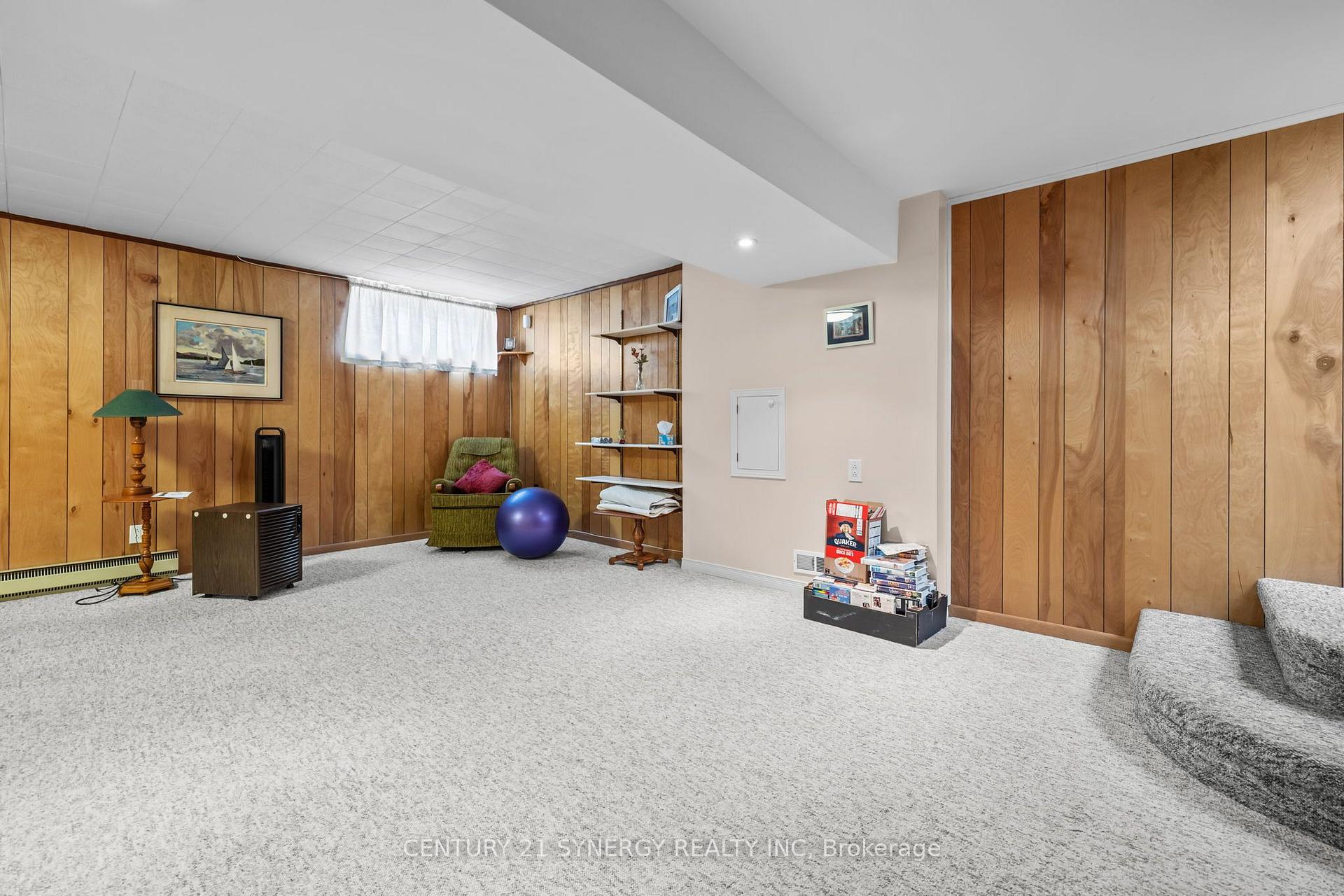 Photo 31 of 2201 Haig Drive, Ottawa, Elmvale Acres — HOMEH