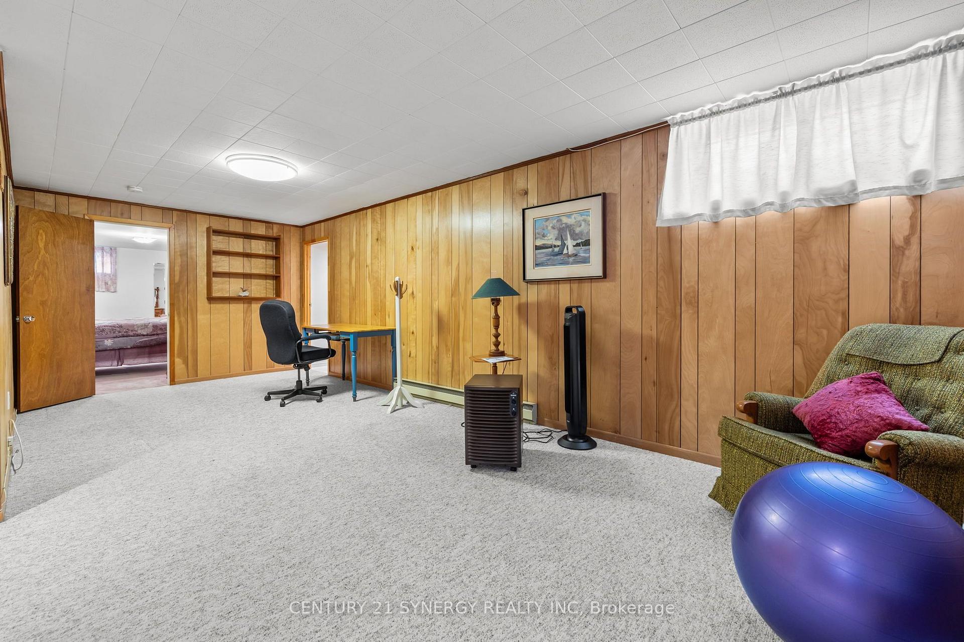 Photo 32 of 2201 Haig Drive, Ottawa, Elmvale Acres — HOMEH