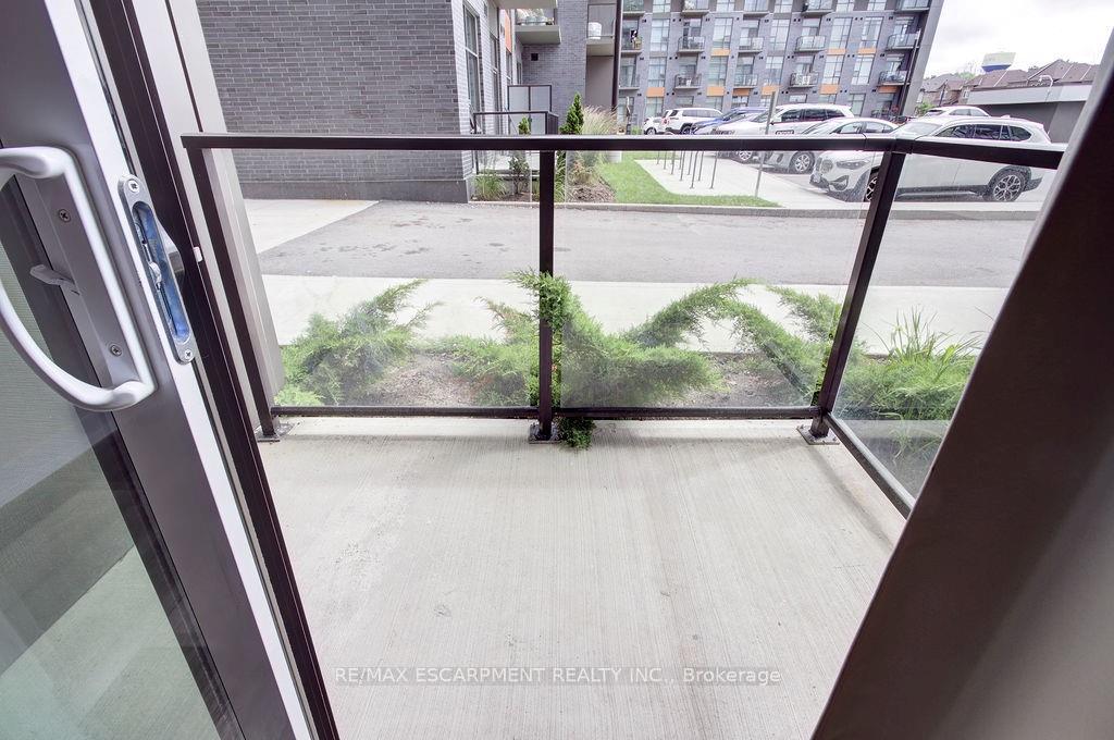Photo 10 of Unit 110, 450 Dundas Street E, Hamilton, Waterdown — HOMEH