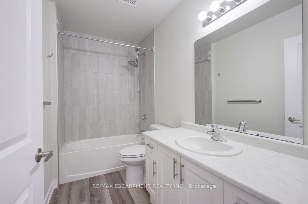 Photo 12 of Unit 110, 450 Dundas Street E, Hamilton, Waterdown — HOMEH