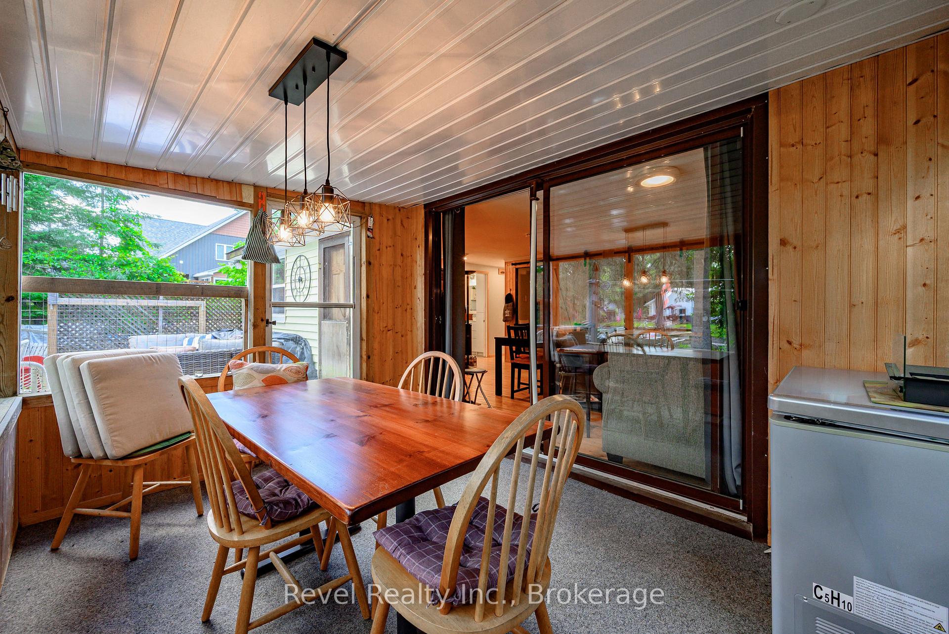 Photo 18 of 59 Brook Road, Kawartha Lakes, Fenelon Falls — HOMEH
