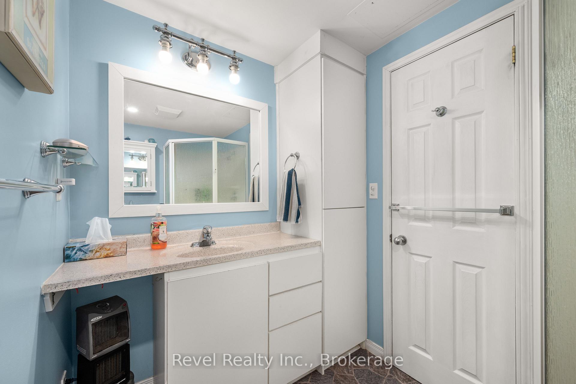 Photo 24 of 59 Brook Road, Kawartha Lakes, Fenelon Falls — HOMEH