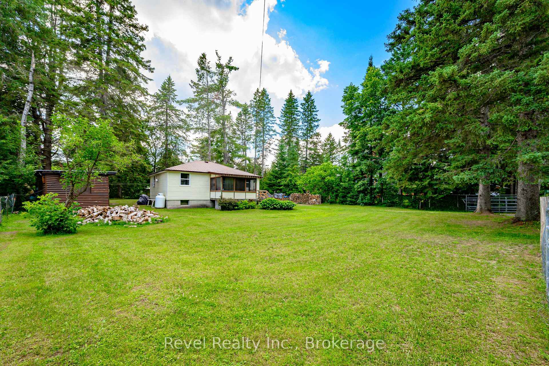 Photo 31 of 59 Brook Road, Kawartha Lakes, Fenelon Falls — HOMEH