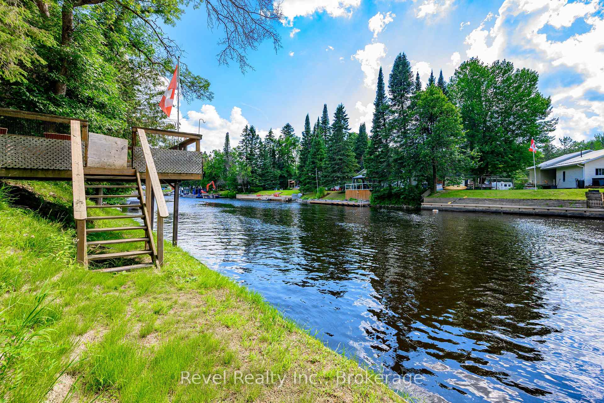 Photo 42 of 59 Brook Road, Kawartha Lakes, Fenelon Falls — HOMEH